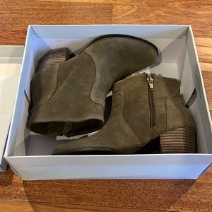 NEW Sole Society Booties, Size 5.5